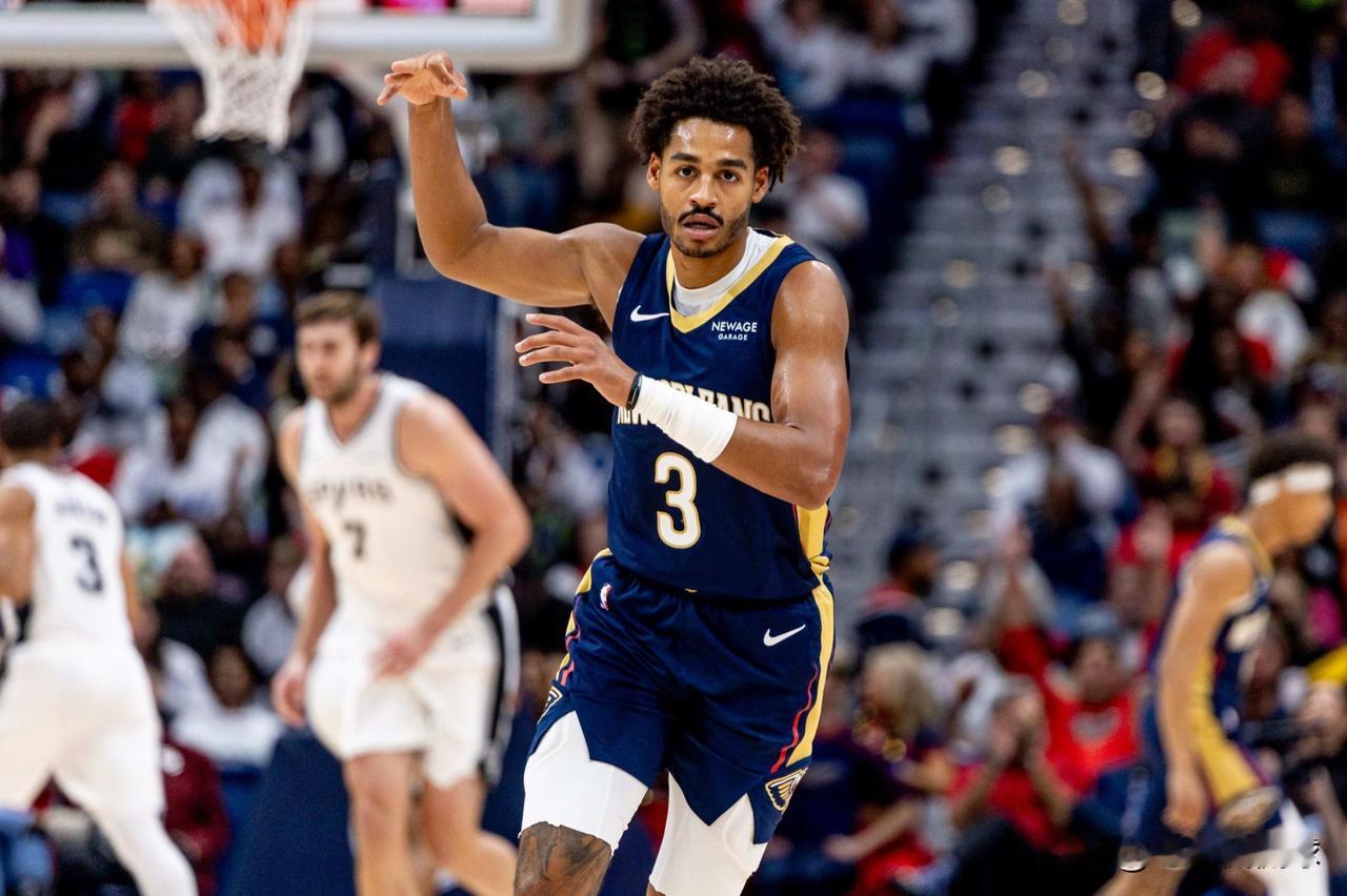 我强烈建议鹈鹕立刻交易走乔丹-普尔！在今天鹈鹕主场以104：112输给活塞的比赛