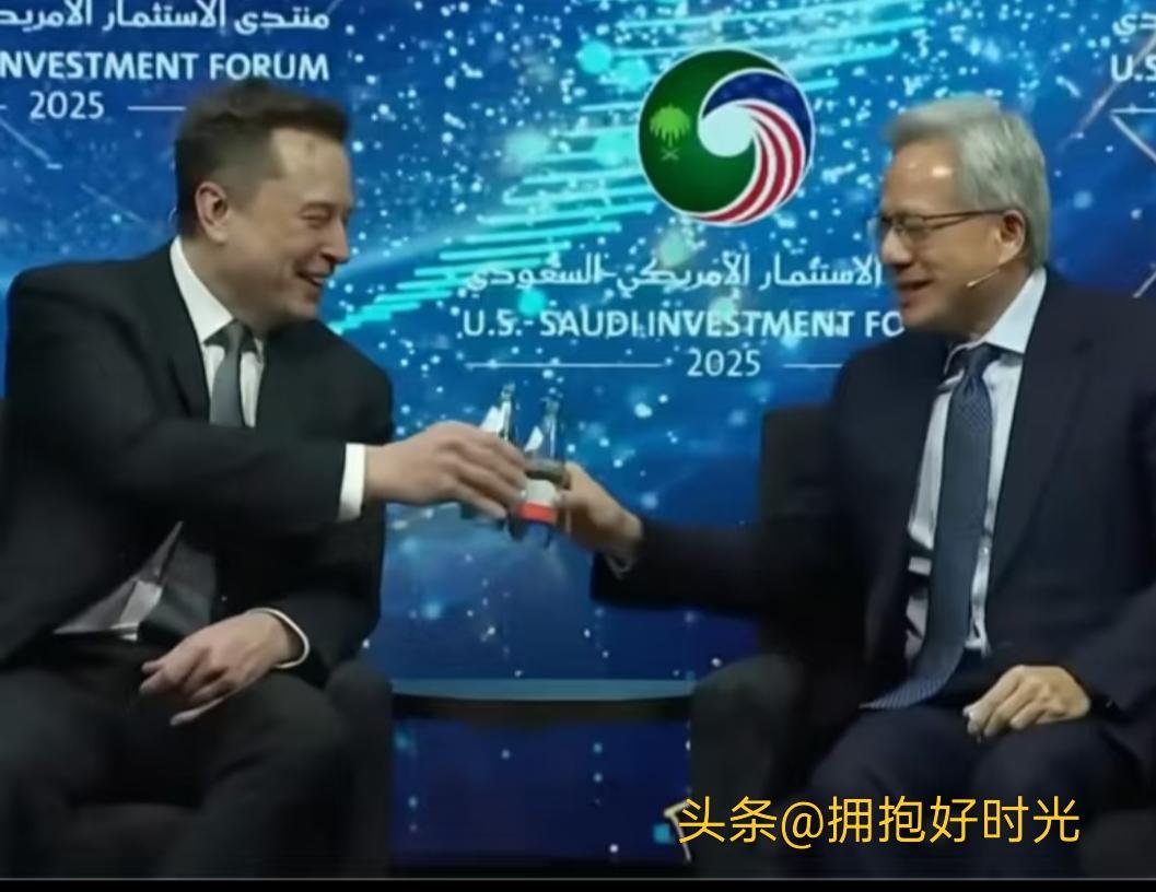 马斯克预言落地！2026机器人量产敲定，大学生就业观彻底反转
 
马斯克在202