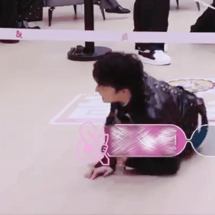 周深周深音乐缘计划周深爬出两里地了 领导这也太666啦萌鼠 