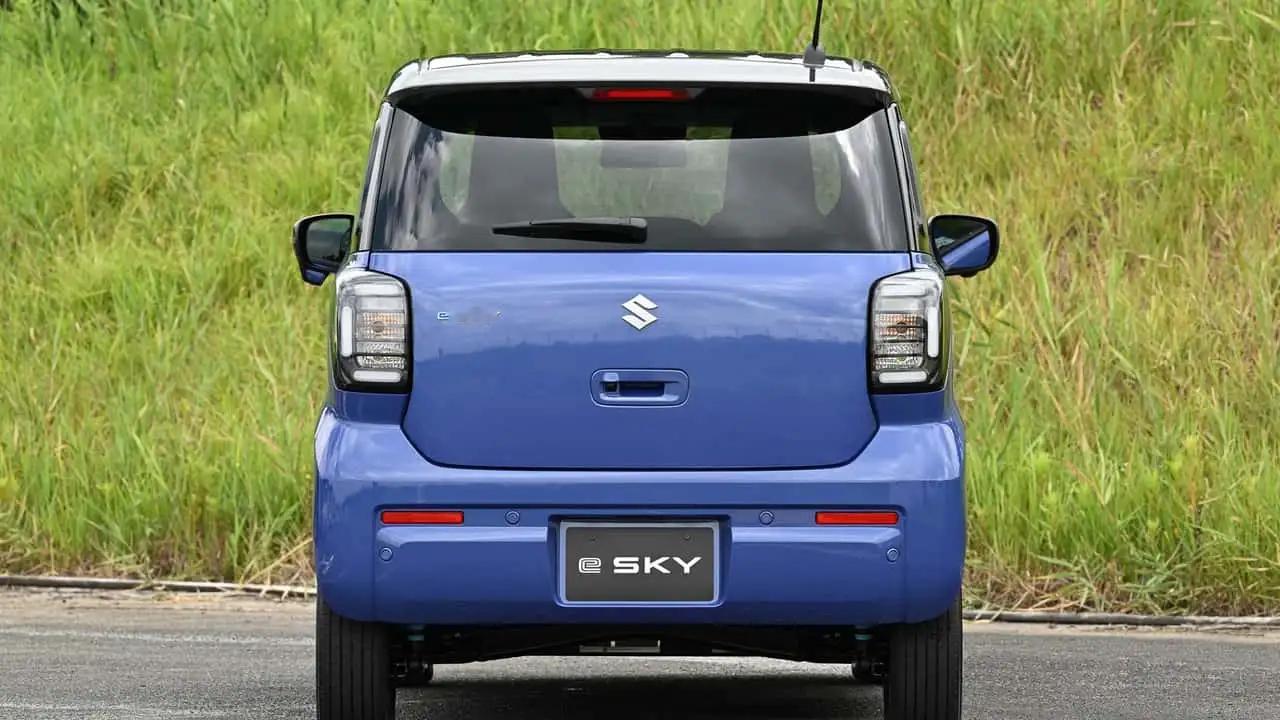 Suzuki e Sky 2026 