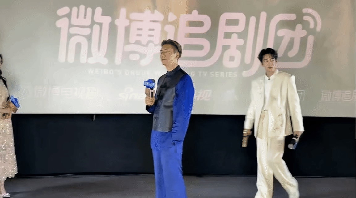 陈伟霆被曾舜晞吓了一跳谁能想到气场超强的陈伟霆，居然被曾舜晞小小一把道具枪偷袭，