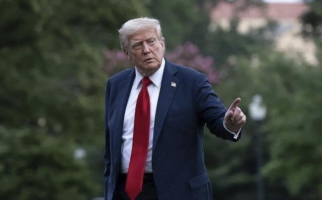 特朗普疯了：我拿内塔当兄弟，内塔当我是憨批？
特朗普与内塔尼亚胡的合作在2026