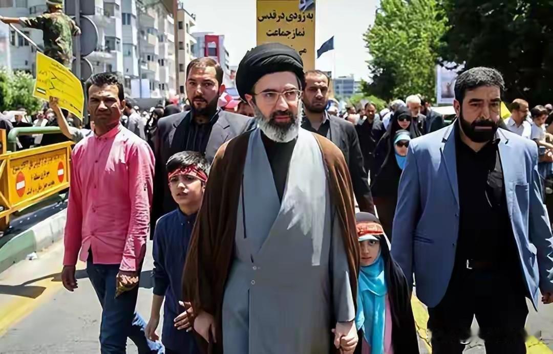 伊朗能否尽快参加第二轮美伊谈判，核心还是要看美国的立场是否发生变化。

这里面也