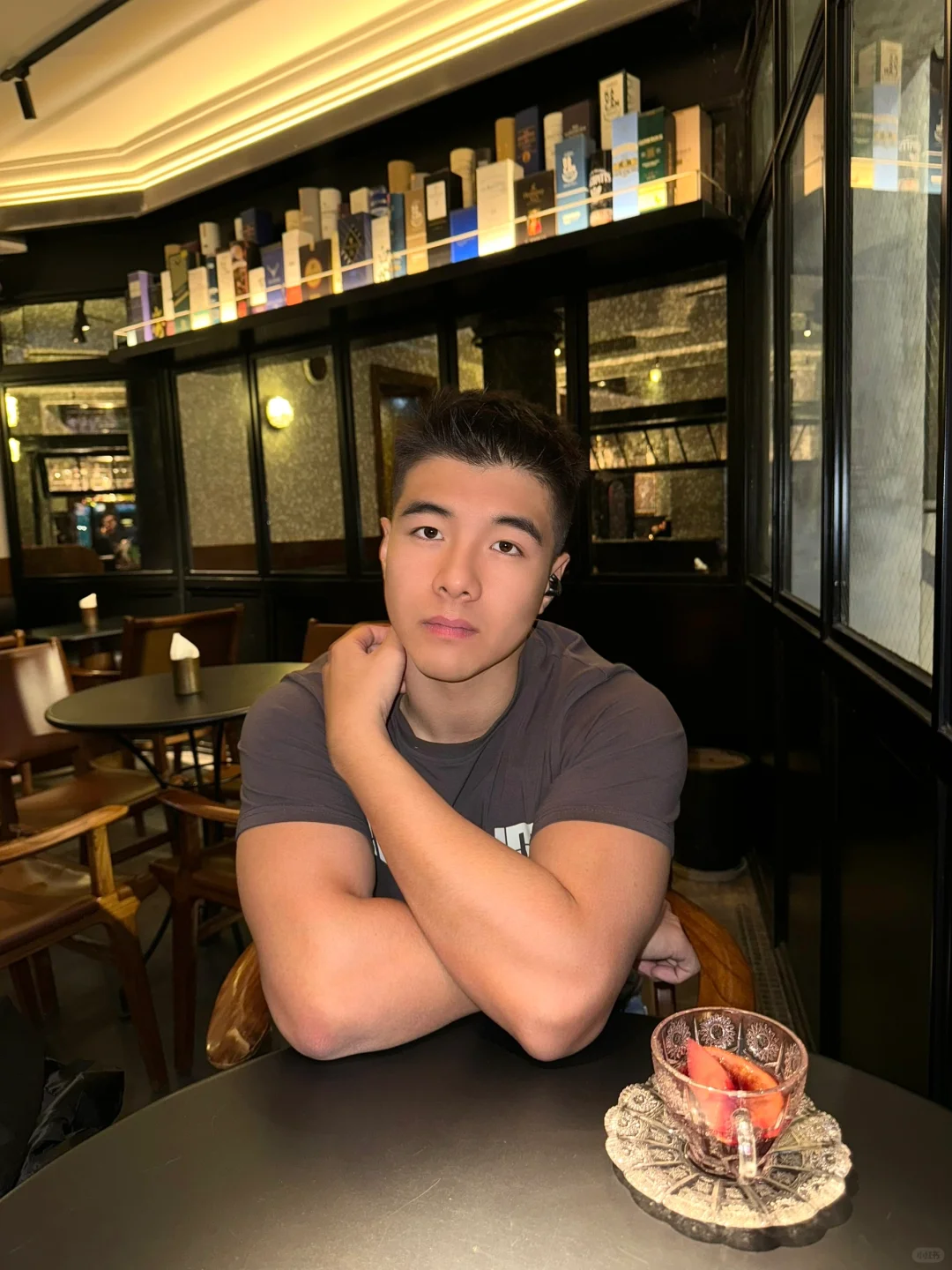 肌肉小小的