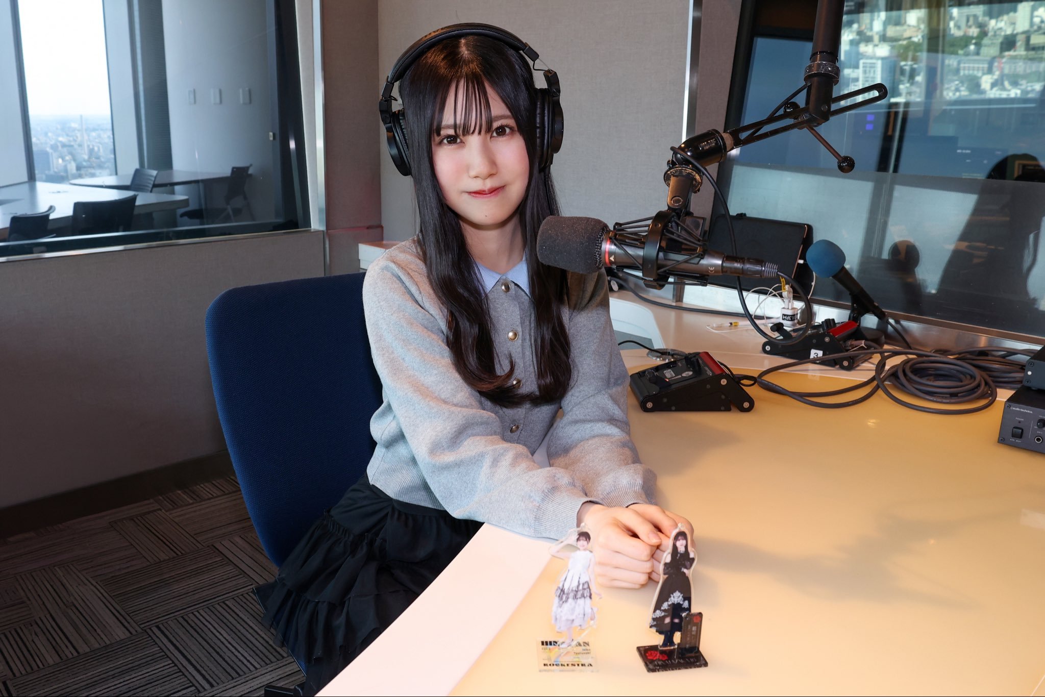 niko813鶴崎仁香