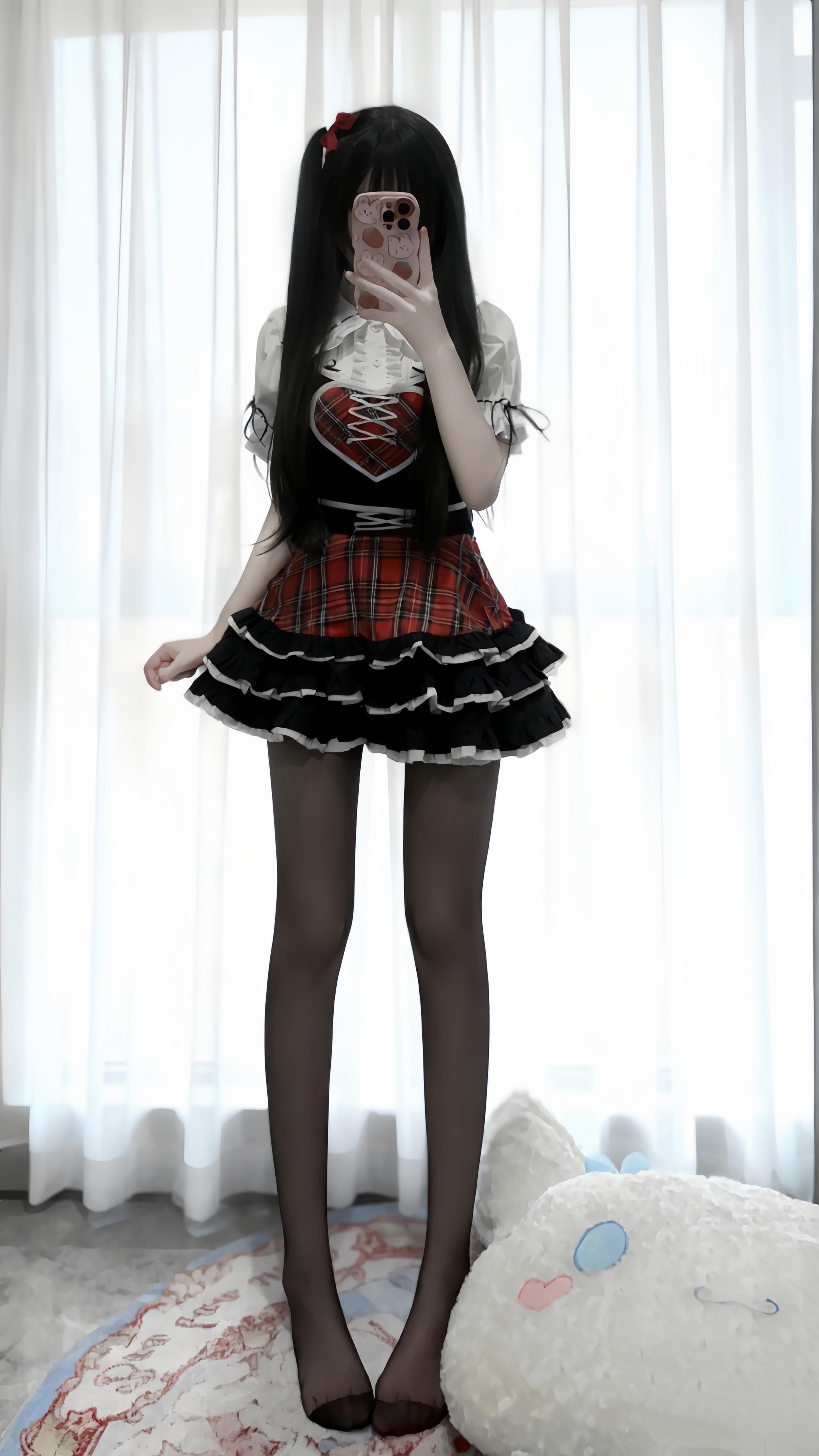 爱我 就忘了地球上其他三十亿女孩子