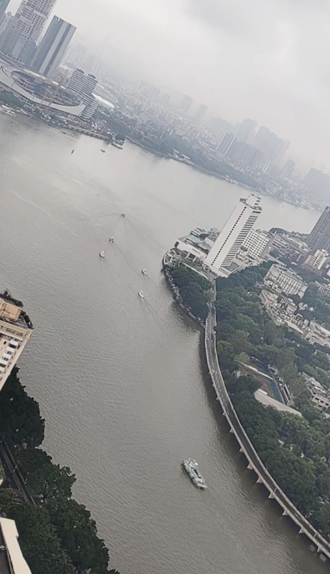 下雨 广州 抖音小助手 上热门
