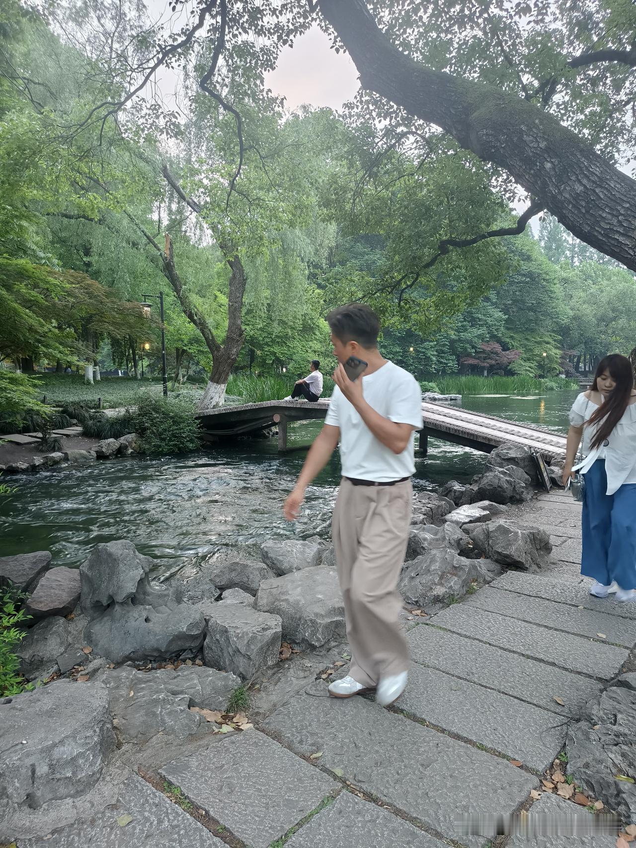 分享一张最近随手拍的照片