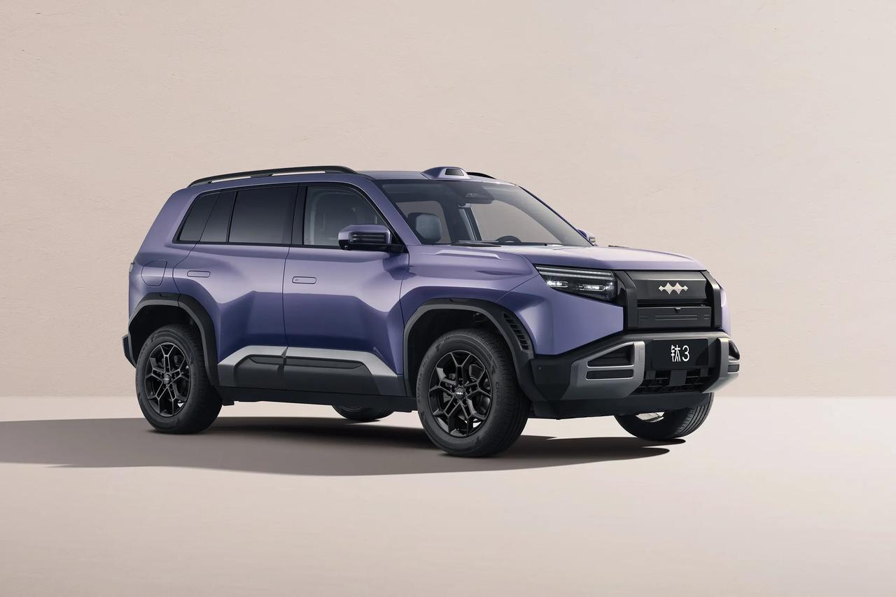 最值得买的A级纯电精品车！方程豹钛3闪充版上市，仅15.38万起



3月13