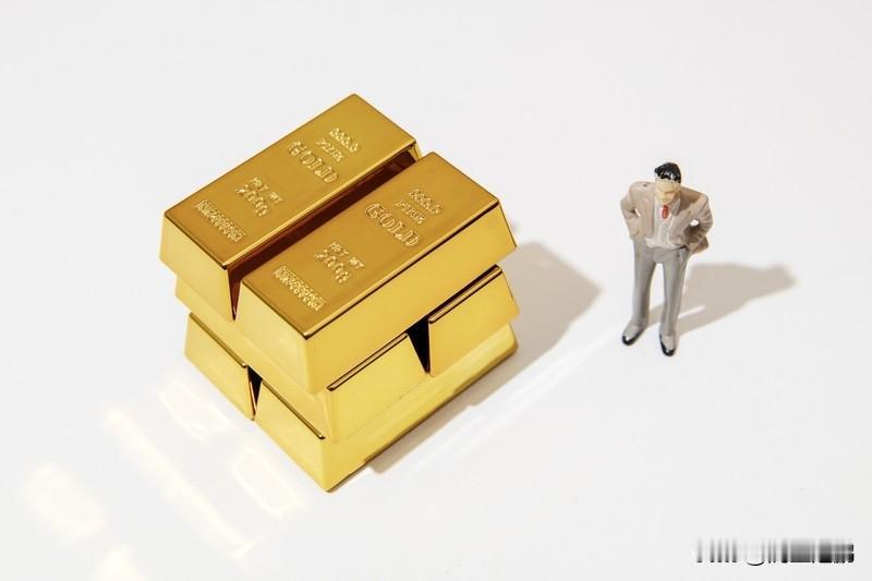 黄金屡创历史新高
  1月23日，国际黄金最高以4967.42美元/盎司(合11