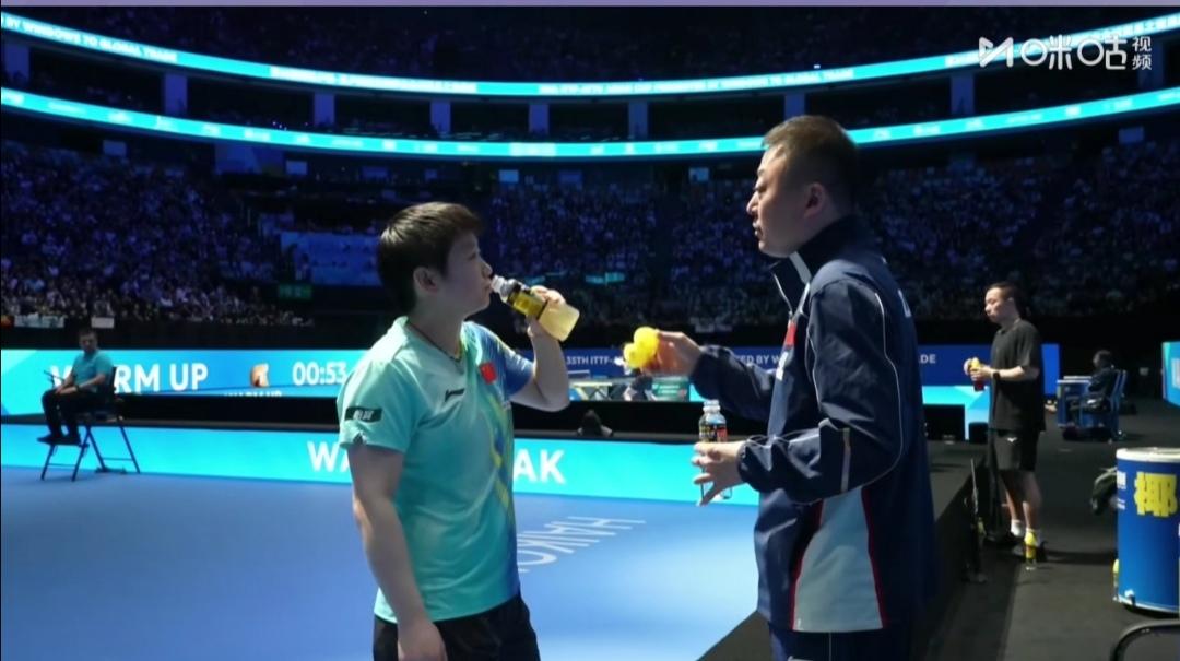 女单1/8决赛

孙颖莎让1追3，3：1（7-11；11-2；11-4；11-8