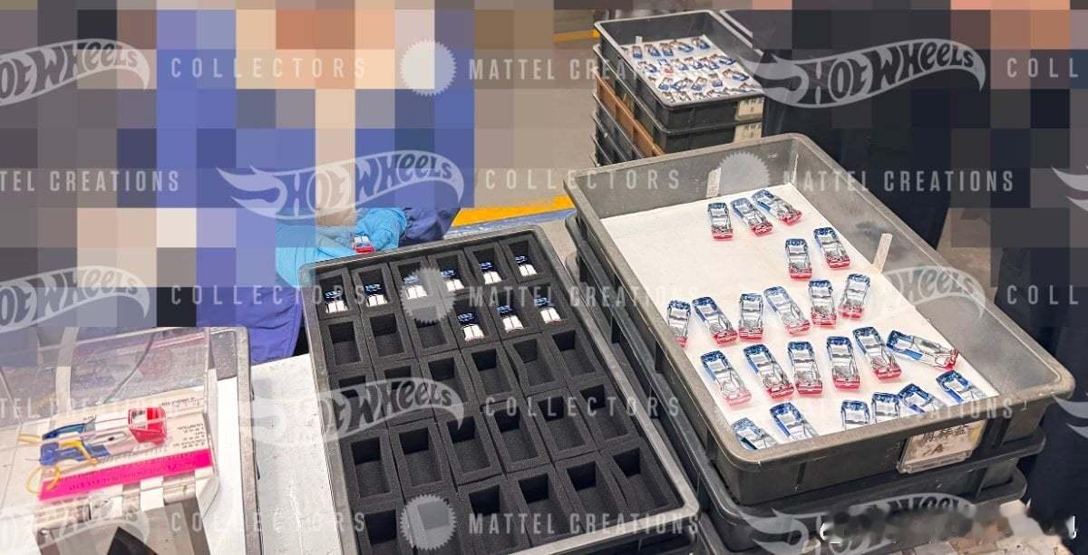 风火轮RLC设计师去工厂的返图风火轮RLC设计师Brendon最近亲自造访了生产