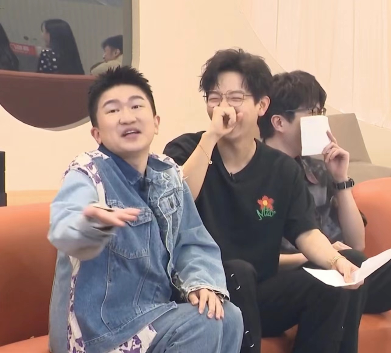 #张大大直播显眼包#我想知道张大大你这表情是经历了啥哈哈哈哈哈哈#张大大主打烘托