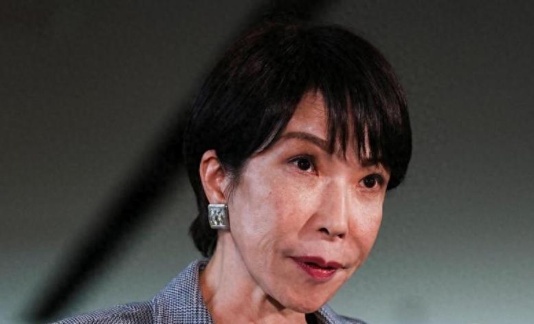 日本首相被举报违规收钱，外交内政连遭重创，下台只是时间问题。
12月4号有教授举