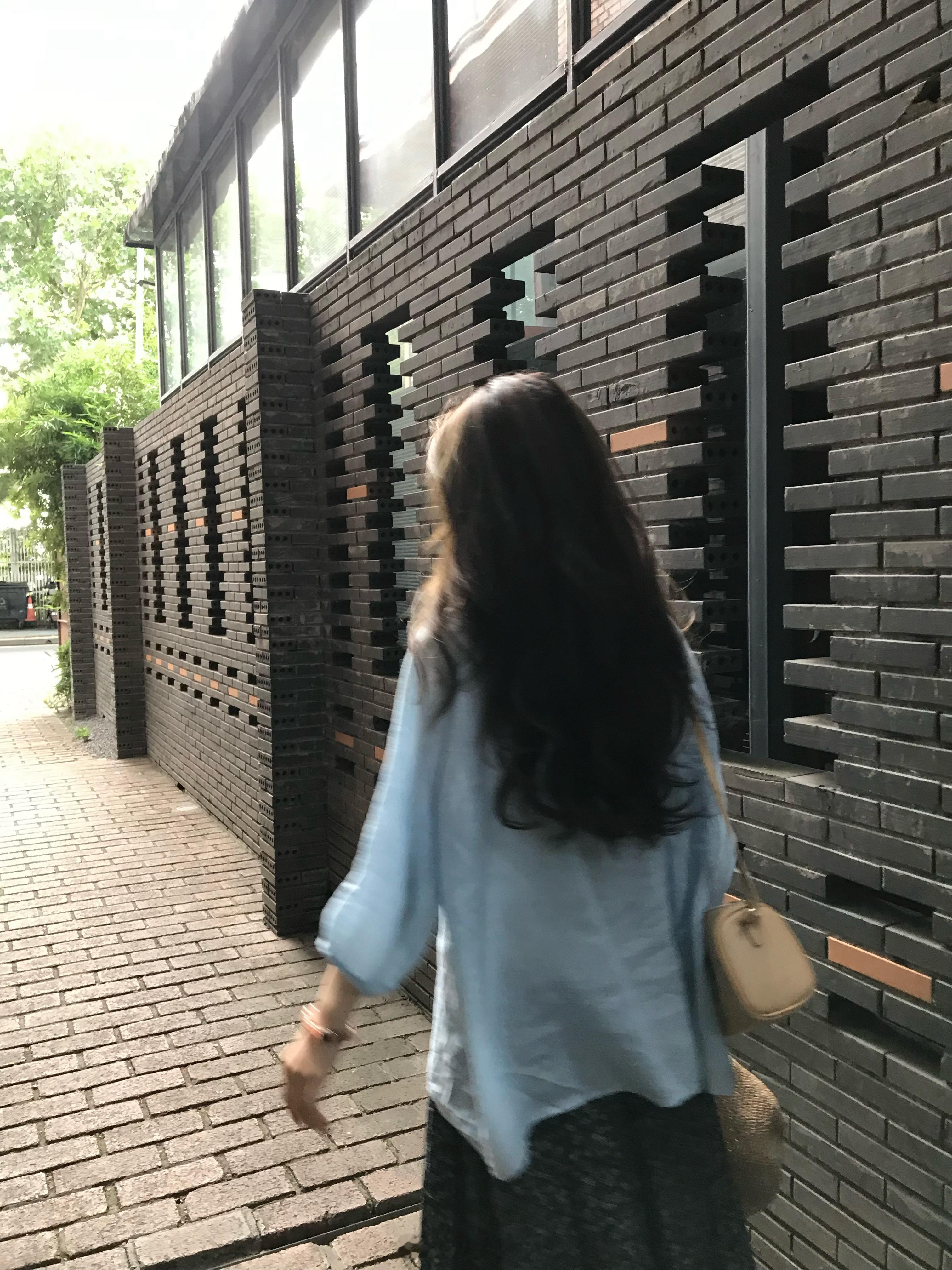 夏日蓝色系 舒舒服服的棉麻大家喜欢搭配裙子还是裤子的～pu‘s ootd