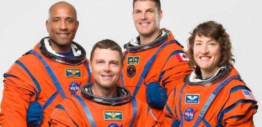 从阿波罗疑云到阿尔忒弥斯绕月，美国登月真相大白，重启背后另有大目标

很多人对比