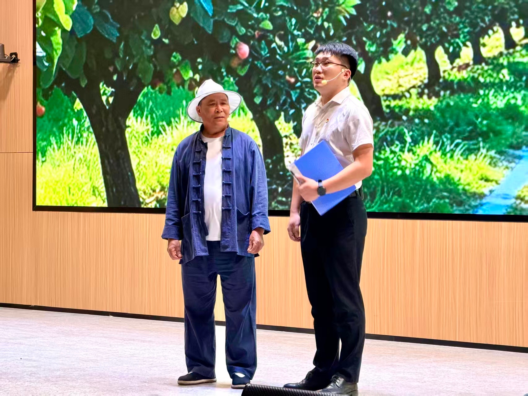 红色课堂走进临沂兰山高校 真正的“开学第一课”，应该教会什么？大学第一课，究竟应
