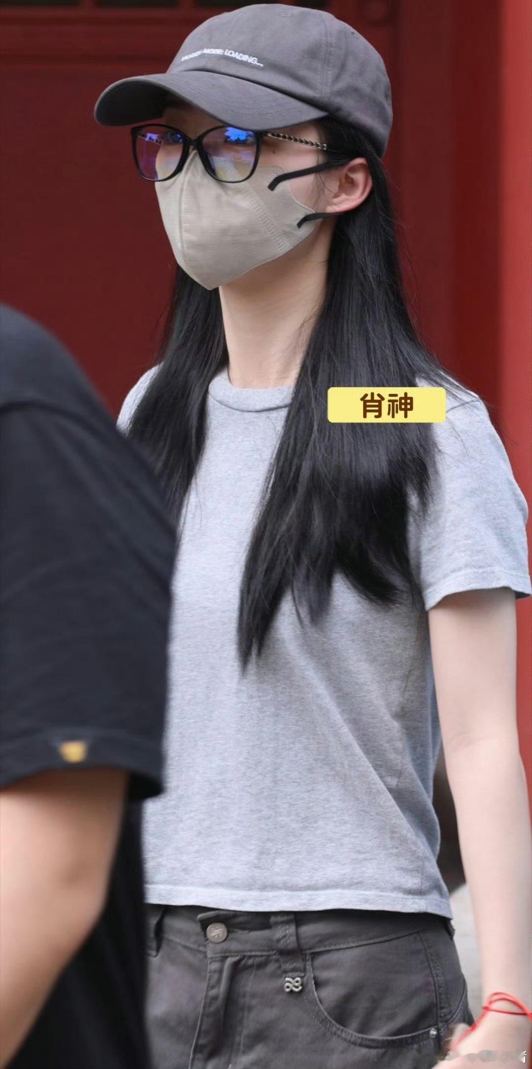 董思成邓恩熙恰逢春开机了 董思成邓恩熙恰逢春开机路透 董思成邓恩熙恰逢春开机了 