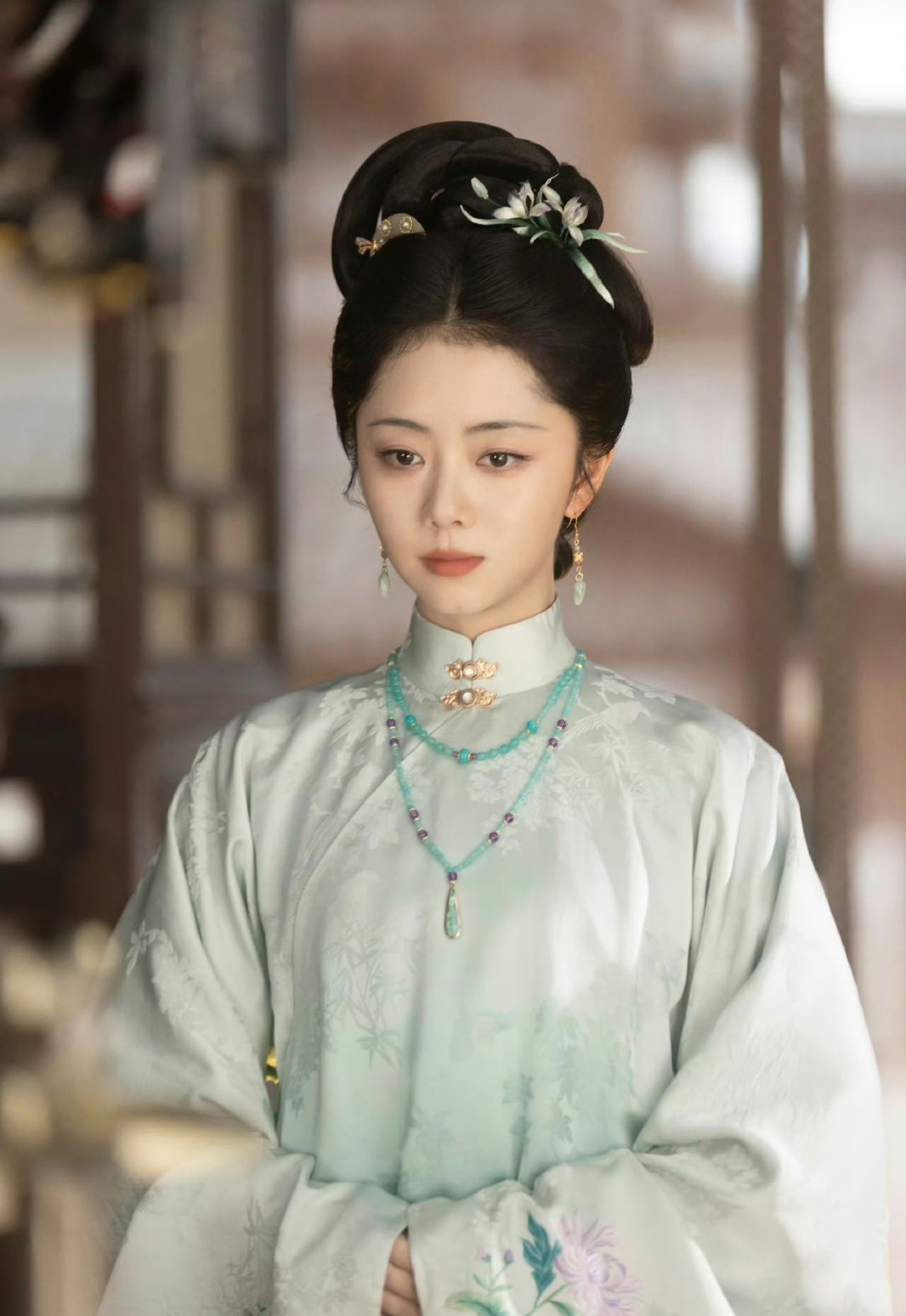 谁被谭松韵这个角色震撼到了！一部剧47集，从年少丫鬟演到年迈主母，横跨六十年的人