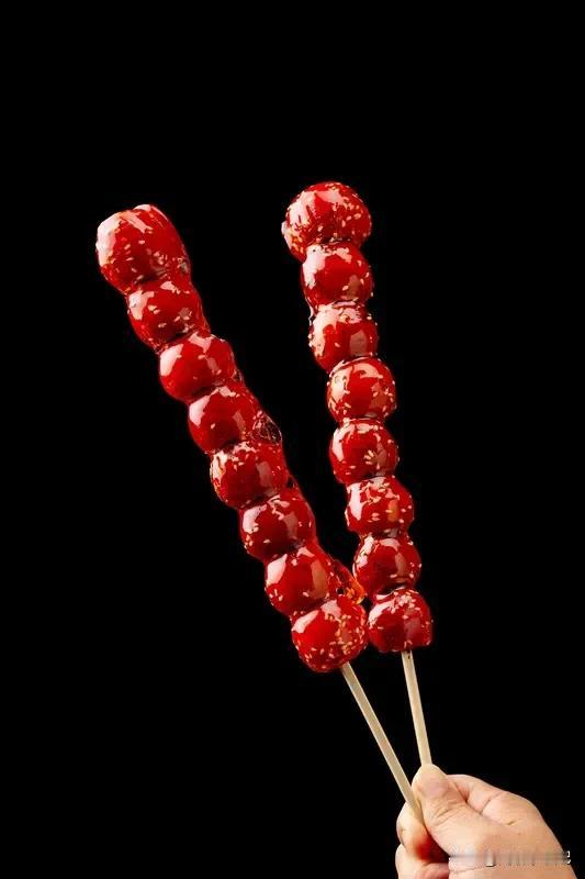 破防了！0℃街头排起百米长队，4元一串的糖葫芦，串起整座城的善意
 
山东石油化