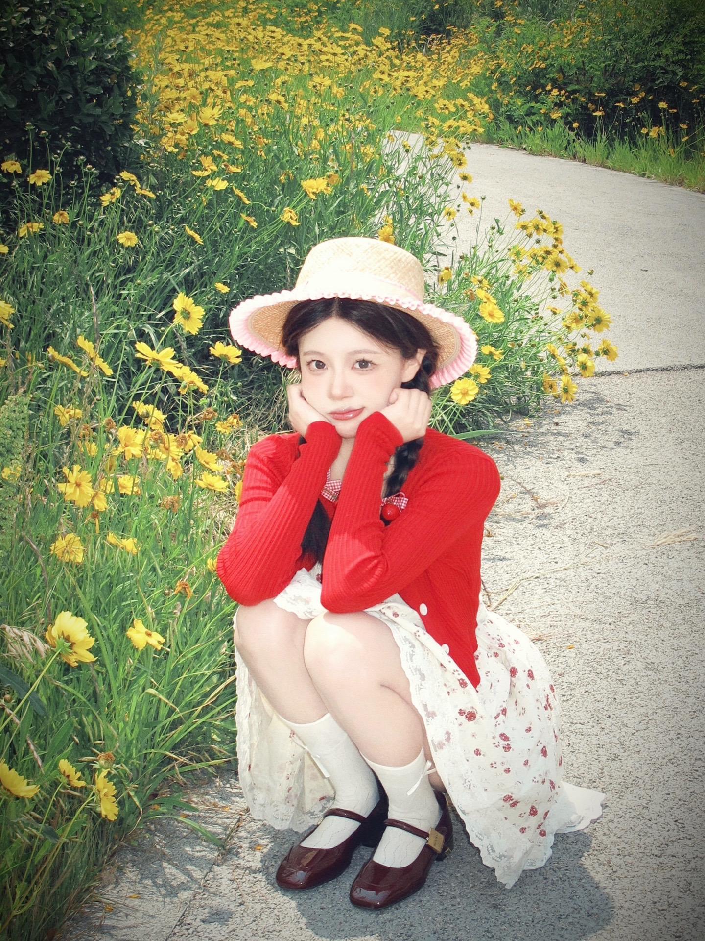 风里有夏天的味道。