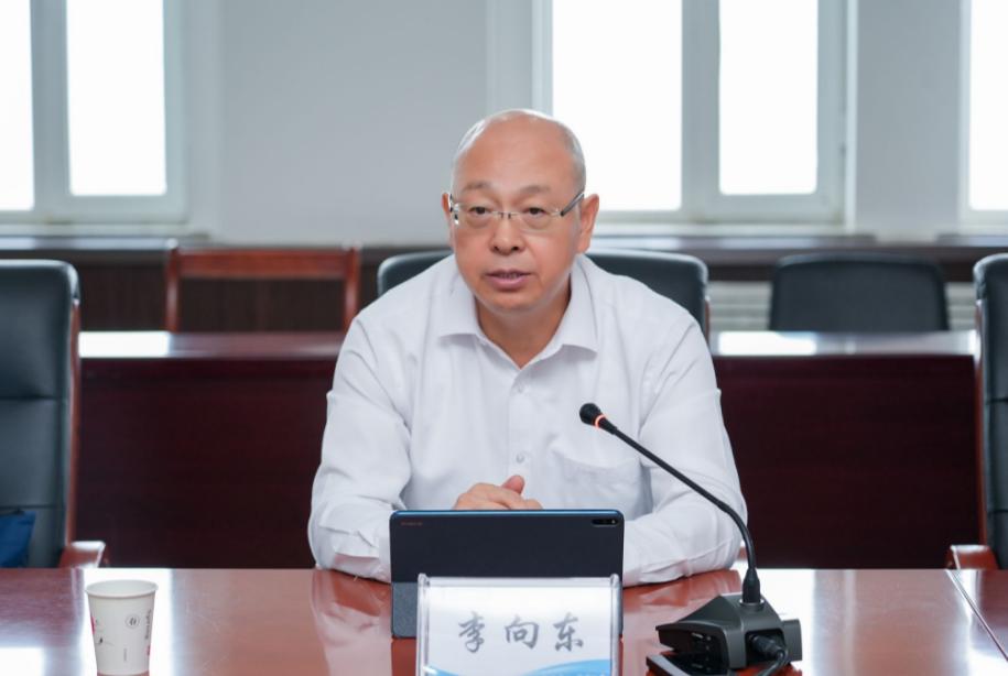 内蒙古医科大学的新书记已经到任了！

内蒙古医科大学官网发布更新，来自鄂尔多斯应