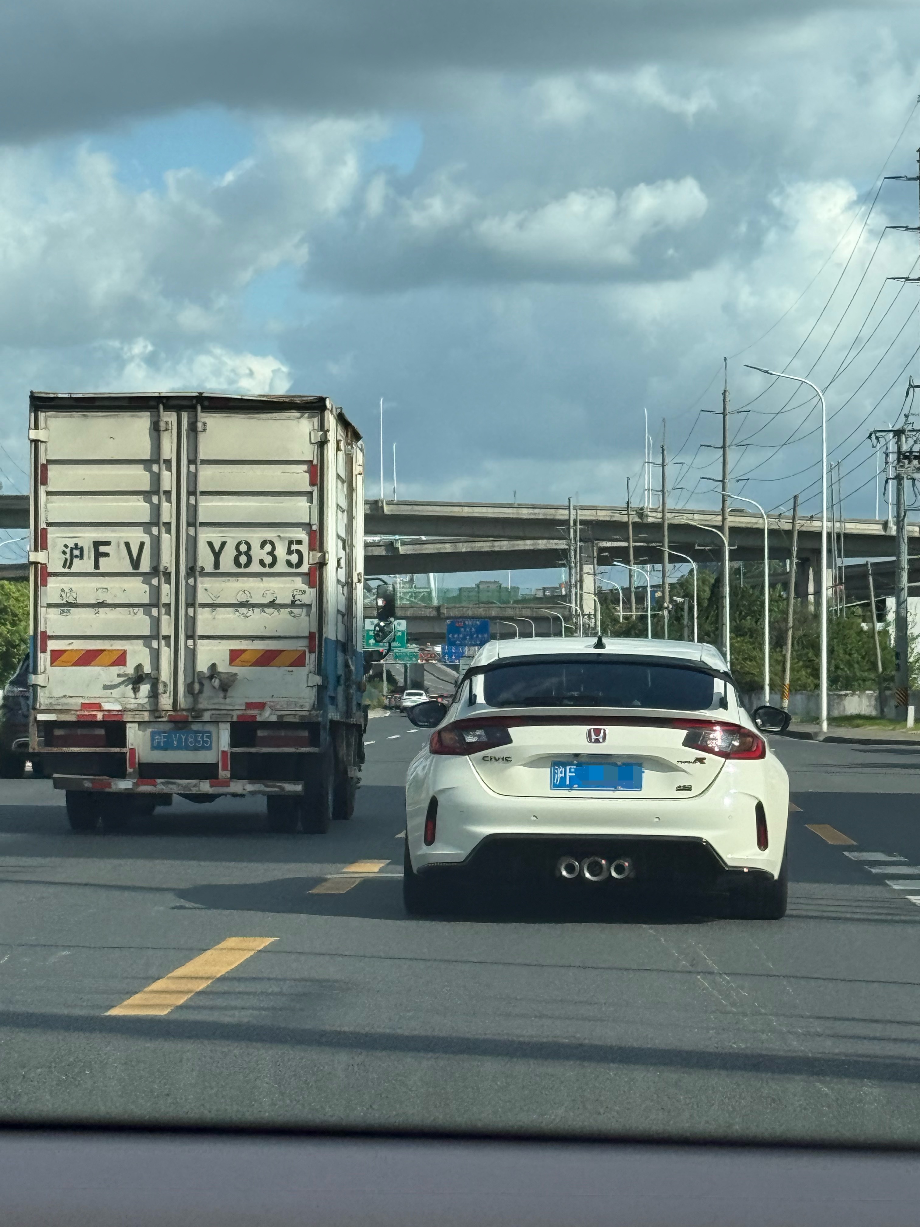啊！太破阿喽！据说已经跌到30多了本田思域type-r ​​​