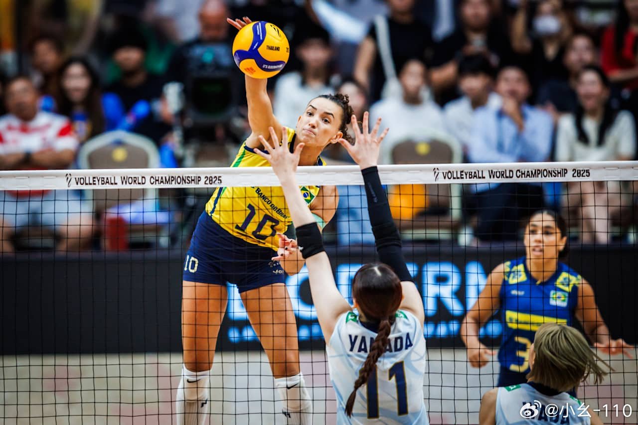 2025女排世锦赛 第63场，季军战日本2-3不敌巴西，五局比分：12-2517
