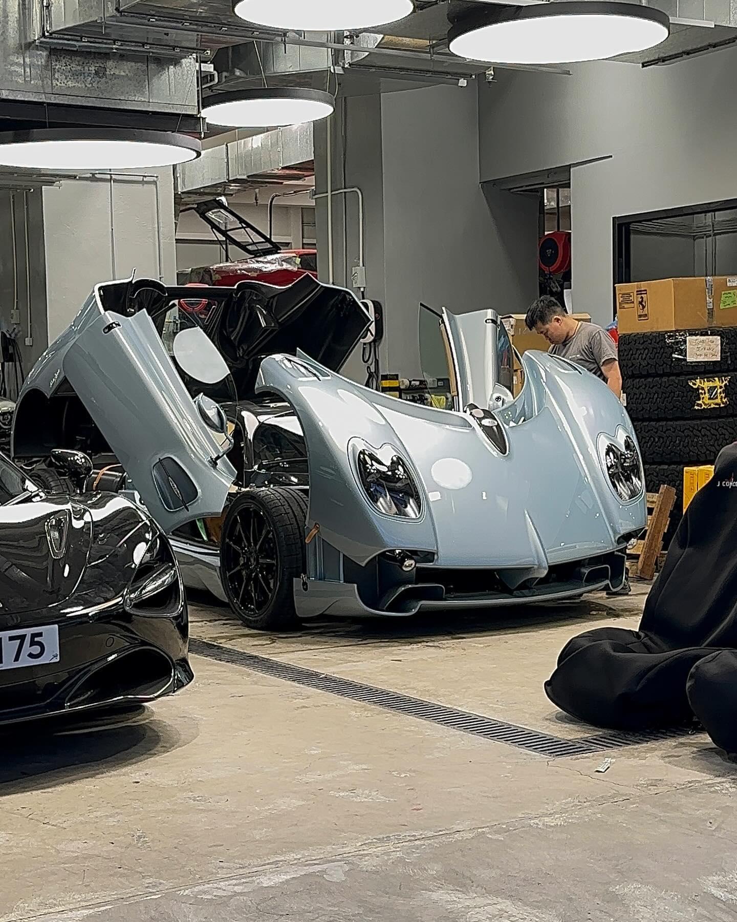 香港🇭🇰首台Pagani Utopia与许建德Azzurro Sa...