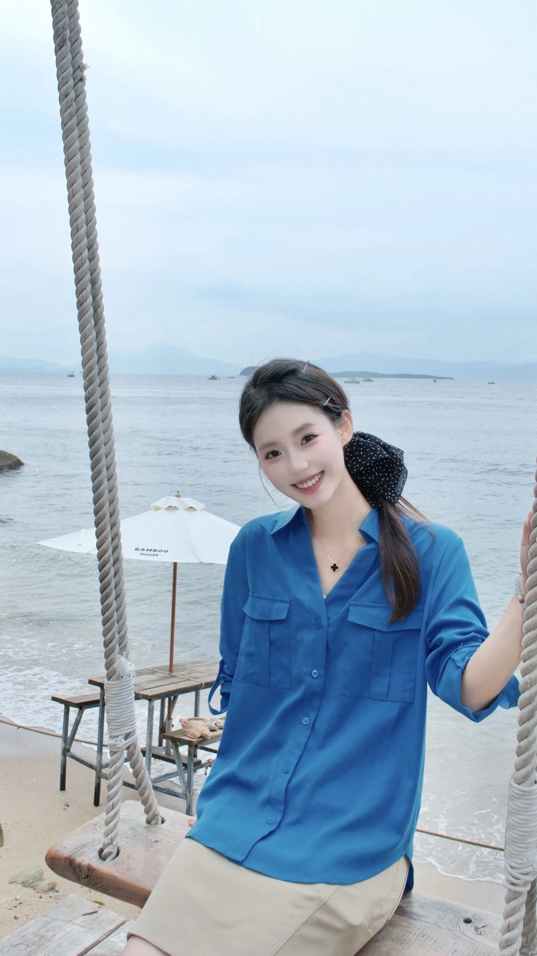 女孩 请尽情的绽放自己吧。