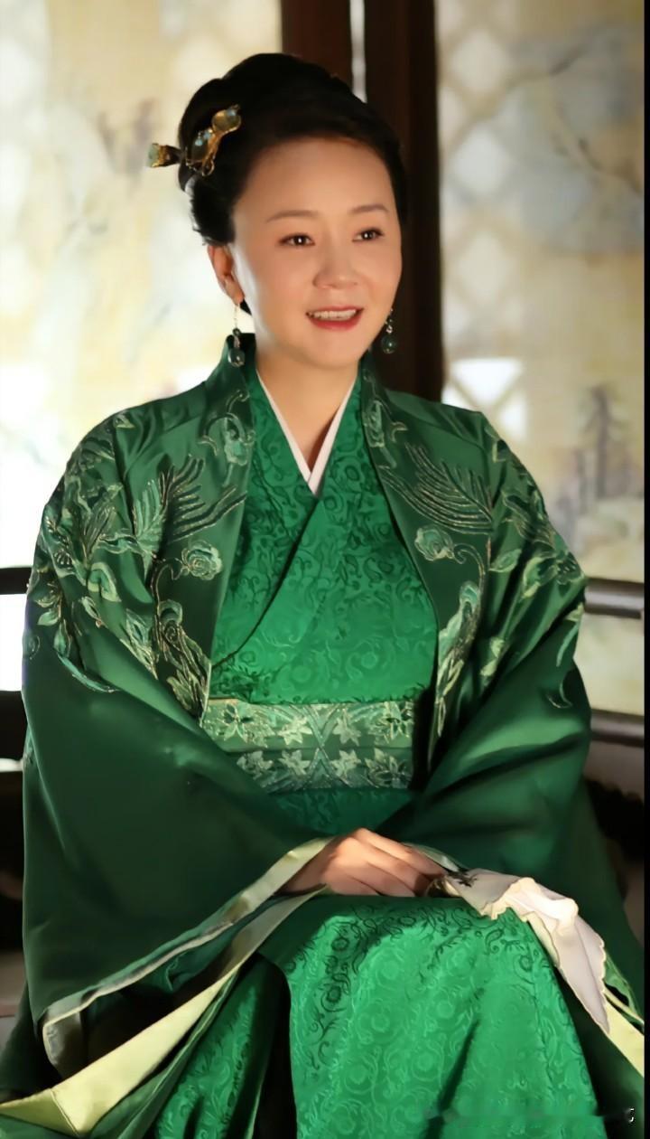 原来“小秦氏”也是山东人
 
谁能想到，知否里让人又恨又佩服的小秦氏，骨子里是咱