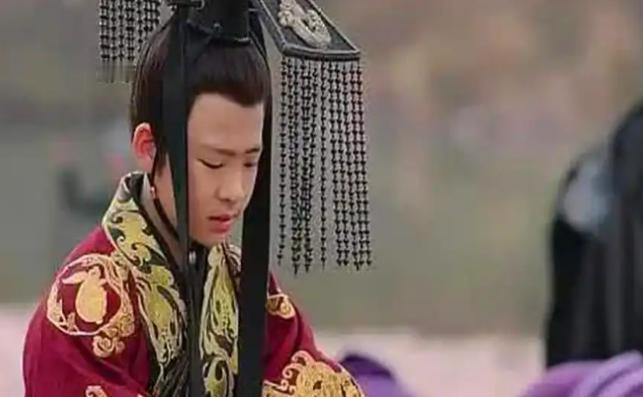 本来可以成为明君，曹芳到底经历了什么？

曹芳这孩子真挺可惜的，本来真有机会当明