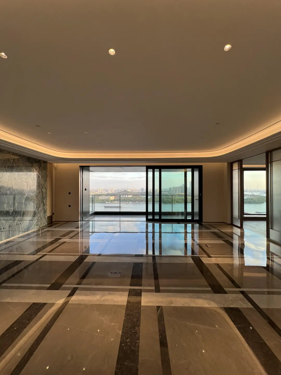 启元高区丨323平唯一挂牌房源 梦中情房呀