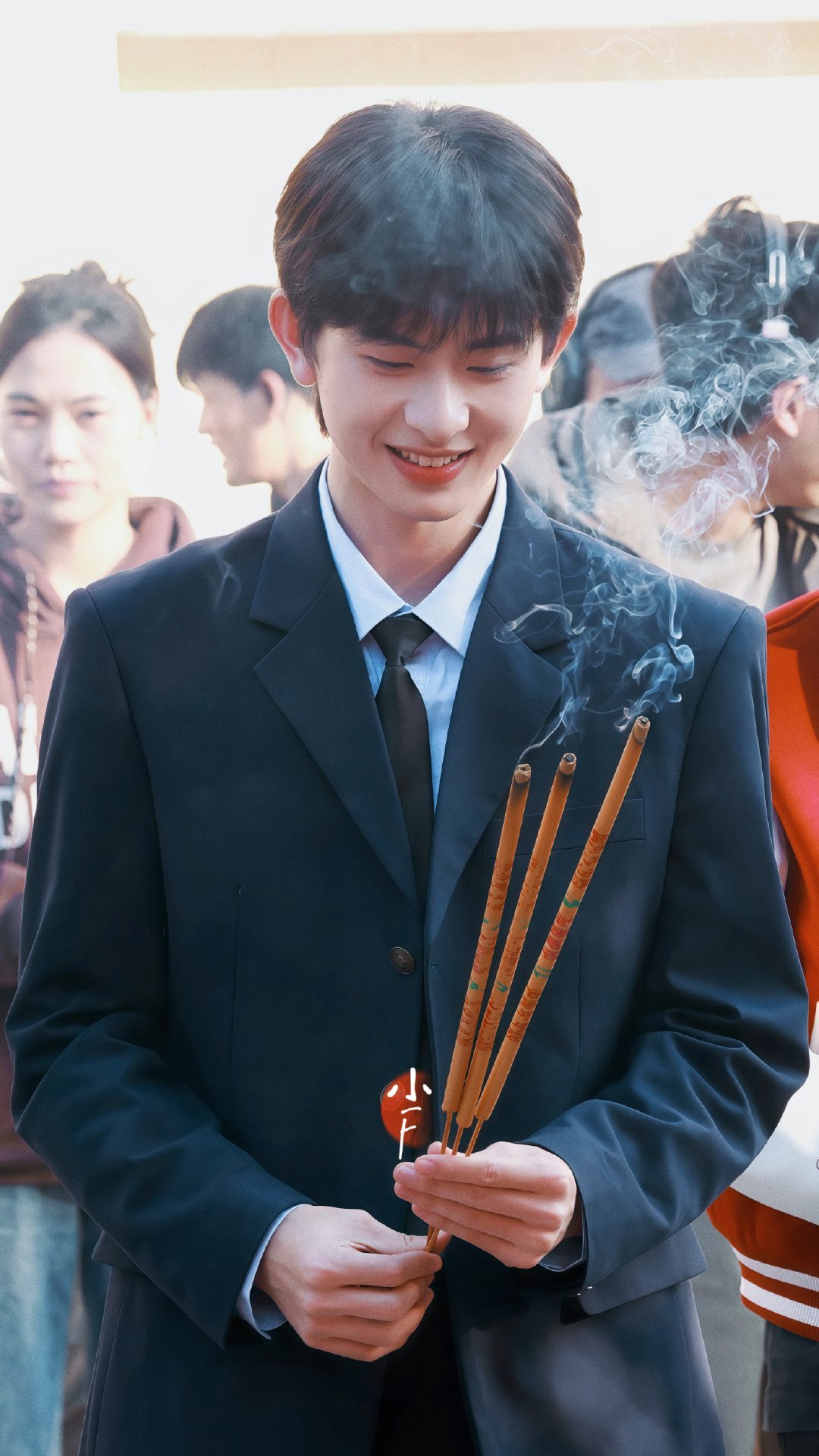 🍊 你是我永恒的春季 是第十二枝玫瑰 cr.水印 