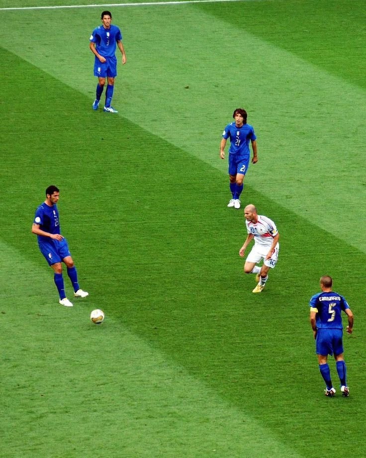 2006年，齐达内，马特拉齐，卡纳瓦罗，皮尔洛，格罗索。世界杯意大利法国