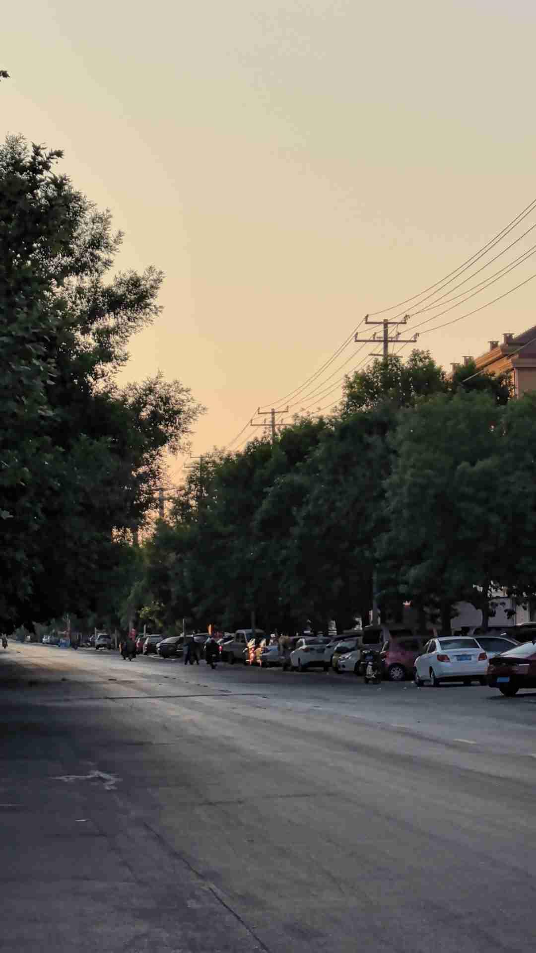 我的今日状态：😁轻松愉快
我这里的天气：☀️晴天