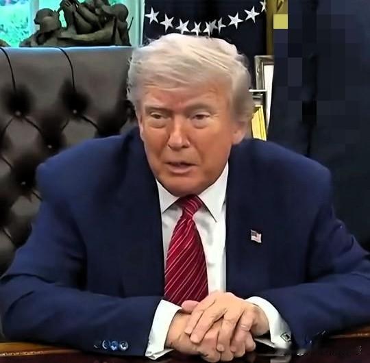 特朗普当过两次美国总统，
发现只要不跟中国对着干，

美国依然是超级大国。第一次