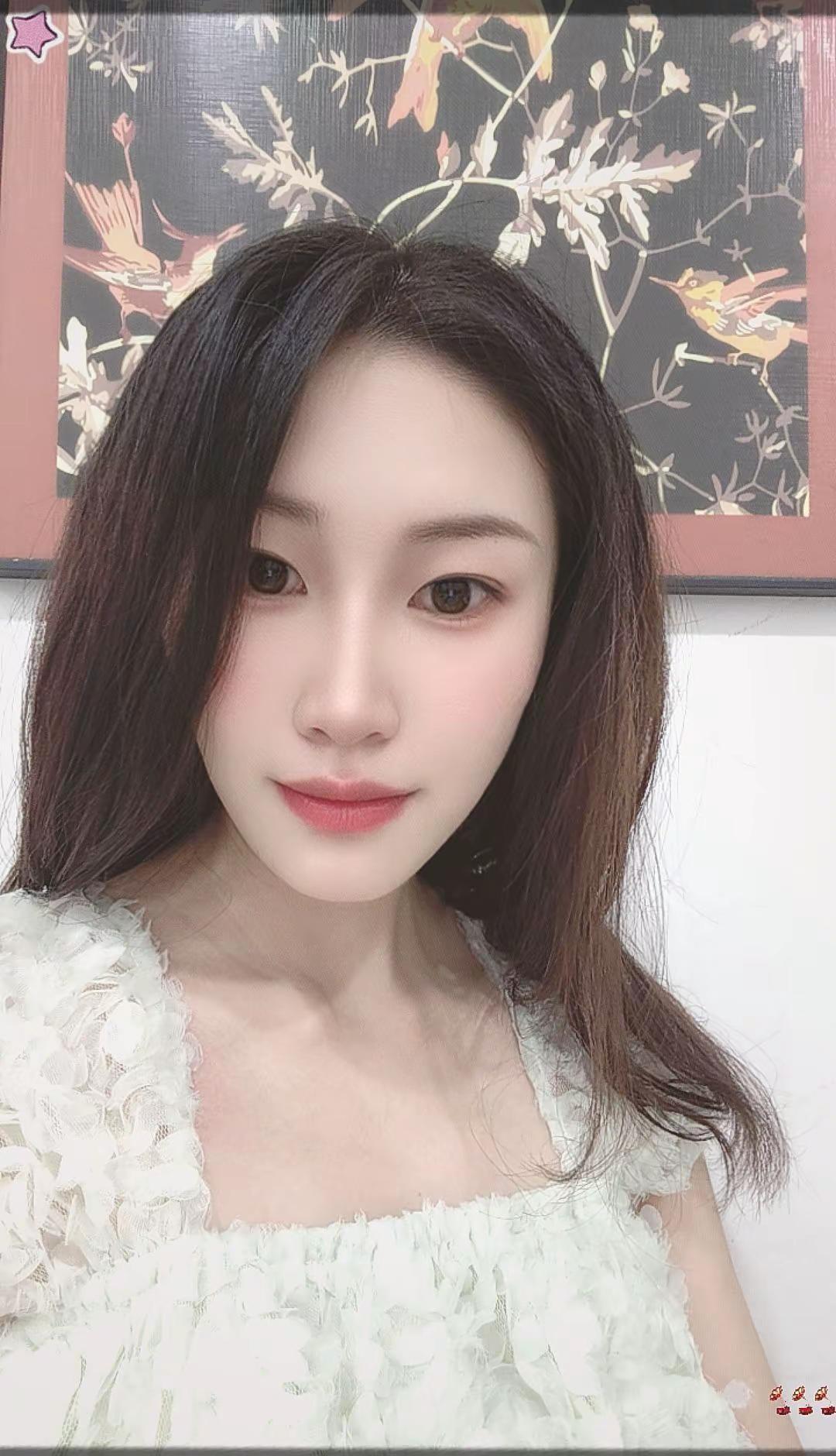 宁愿相信老板养你一辈子，也不相信老公养你一辈子，老板养你，你只需要好好干活 守住