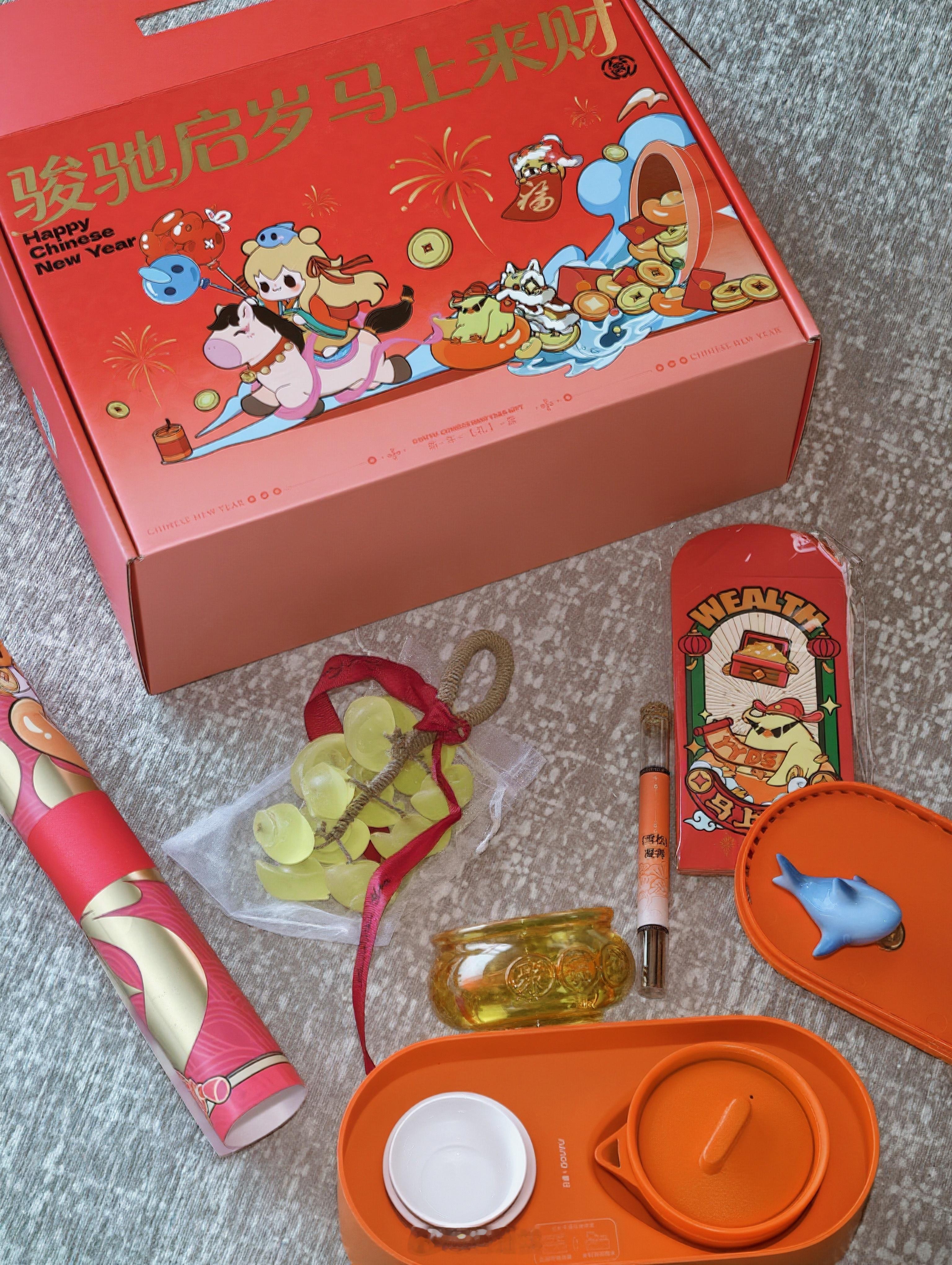 报告，已点上过年香并请蛇蛇点评了蛇蛇说喜欢，谢谢老板 