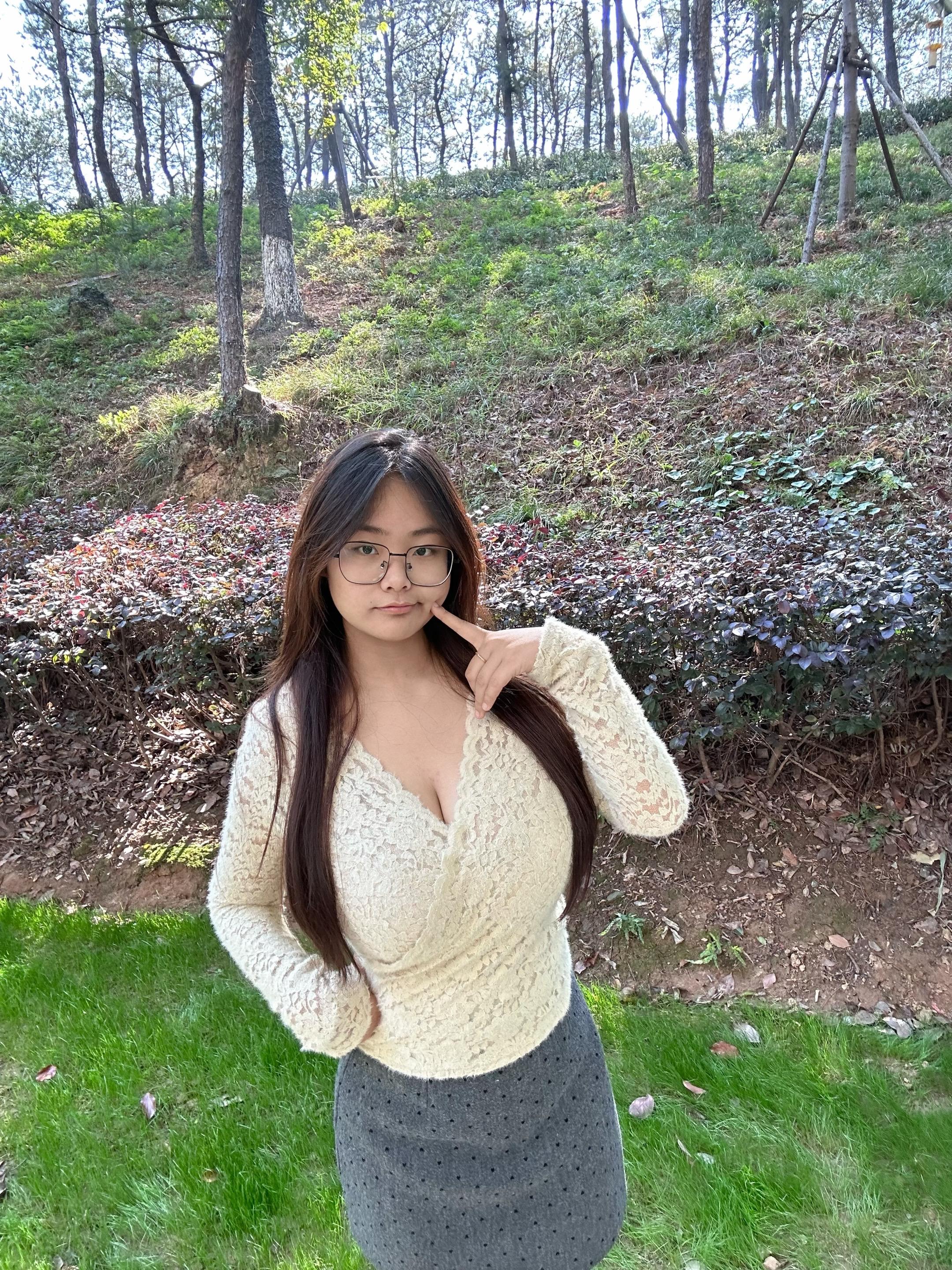 冬天要来啦，大家要记得保暖哟 今天看了鬼灭之刃，我觉得每个故事都非常感...