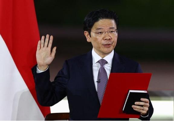 新加坡总统曾公开提醒中国，如果想要世界和平，中国就得放弃一样东西！那东西是什么呢