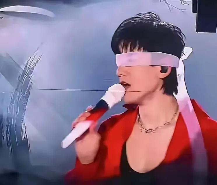 张杰有必要去黑吗

金无足赤，人无完人，张杰得到很多人喜爱，自然也有厌恶他的人存