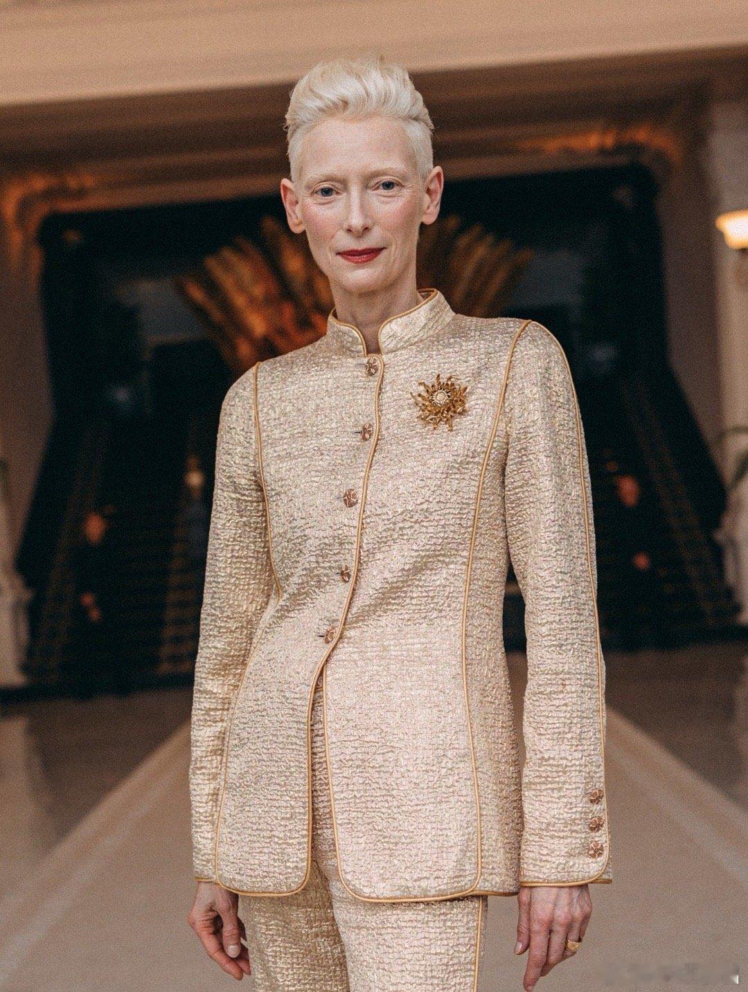 继今年4月29日在意大利科莫湖畔的Villa d’Este 首次亮相后，Chan