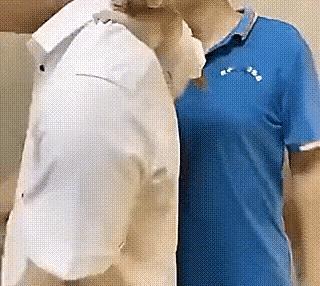 弄个破土豆糊弄老子，老子要吃肉，吃肉。[捂脸][捂脸][捂脸]