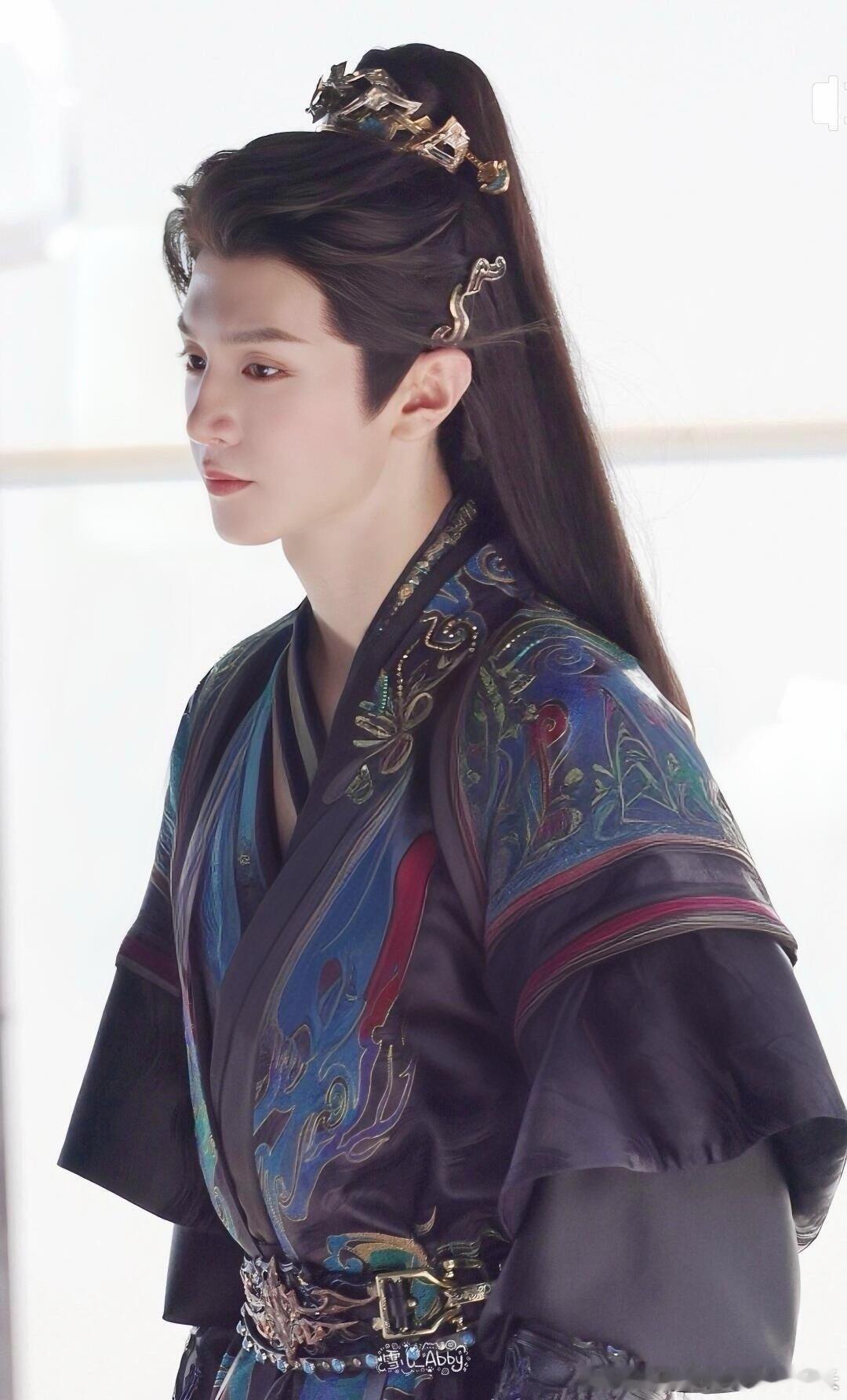 #陈哲远拍拍武术指导这一下#真的很喜欢我们陈哲远，而且感觉他是一个非常有趣的人，