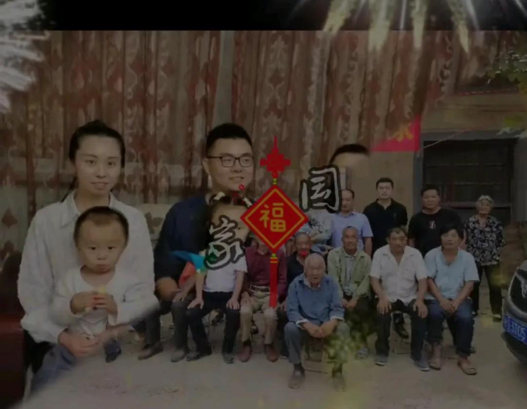 今年的8月15对老郭来说注定是一个不平凡的一个中秋。
老郭老杜和郭威他们已经释怀