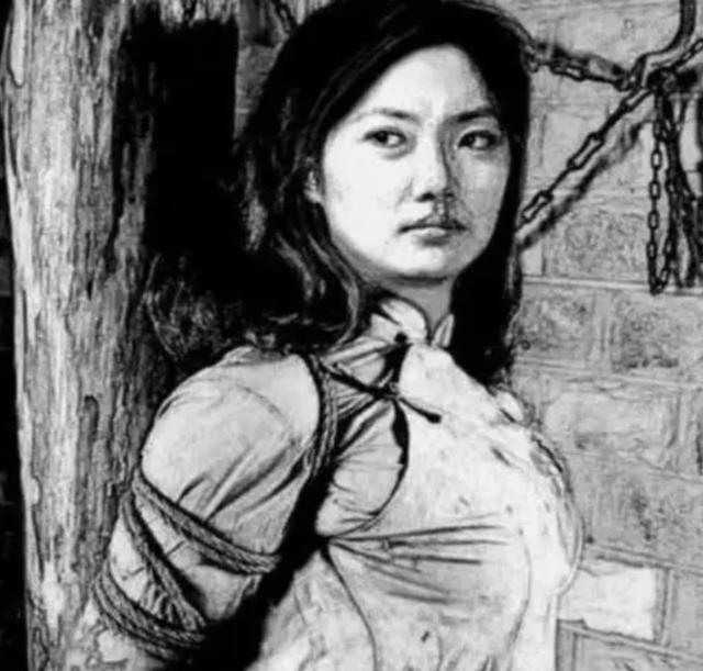 1942年，日军抓住一名女八路，对她施以酷刑，就在女八路生命垂危之际，不料一名日