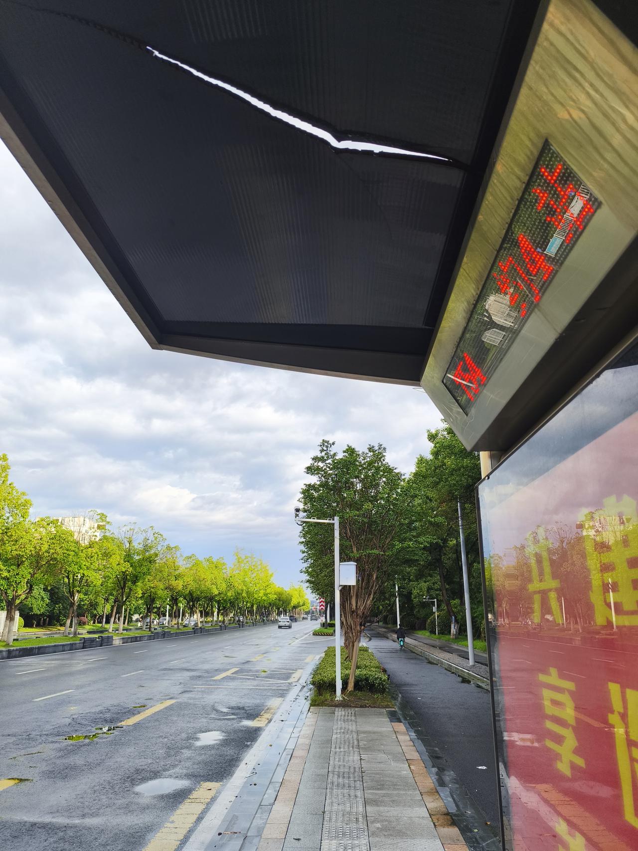 南京这鬼天气，真跟闹着玩似的！官宣6月19日入梅，预计7月中旬前期出梅，梅雨量还