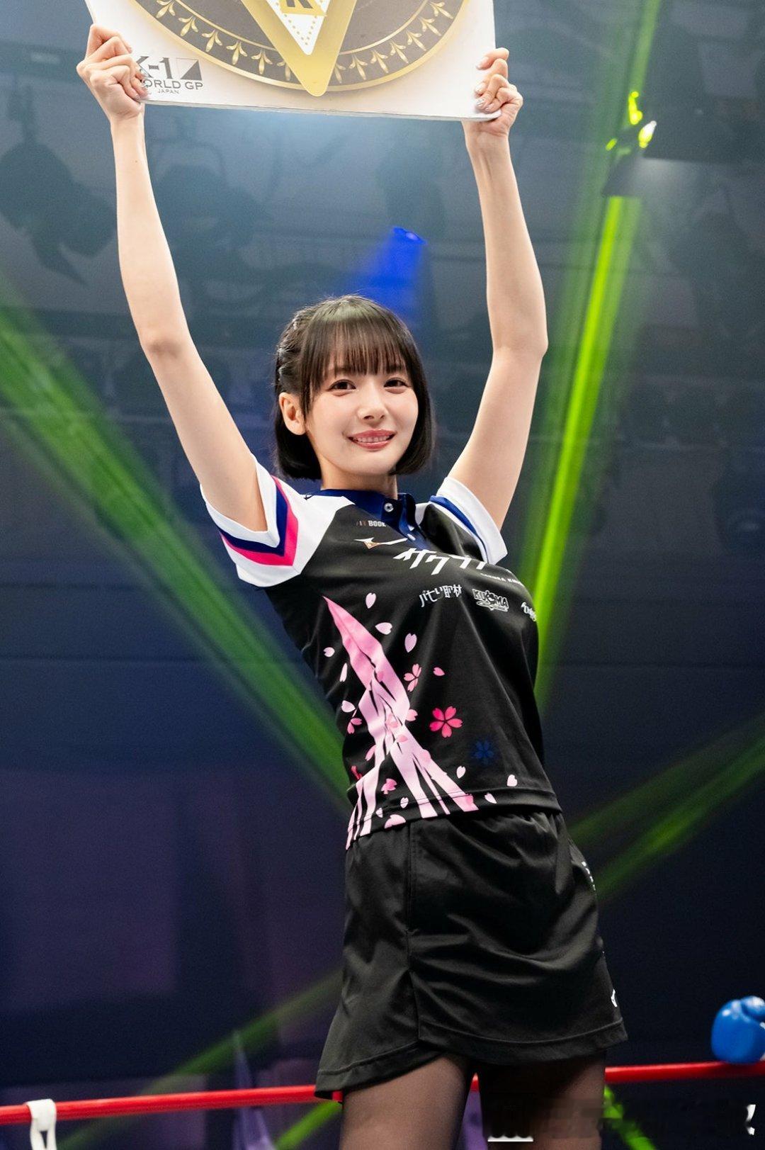 日娱新闻冈田纱佳 身兼模特、艺人和职业麻将选手等多重身份的冈田纱佳，于5月31日