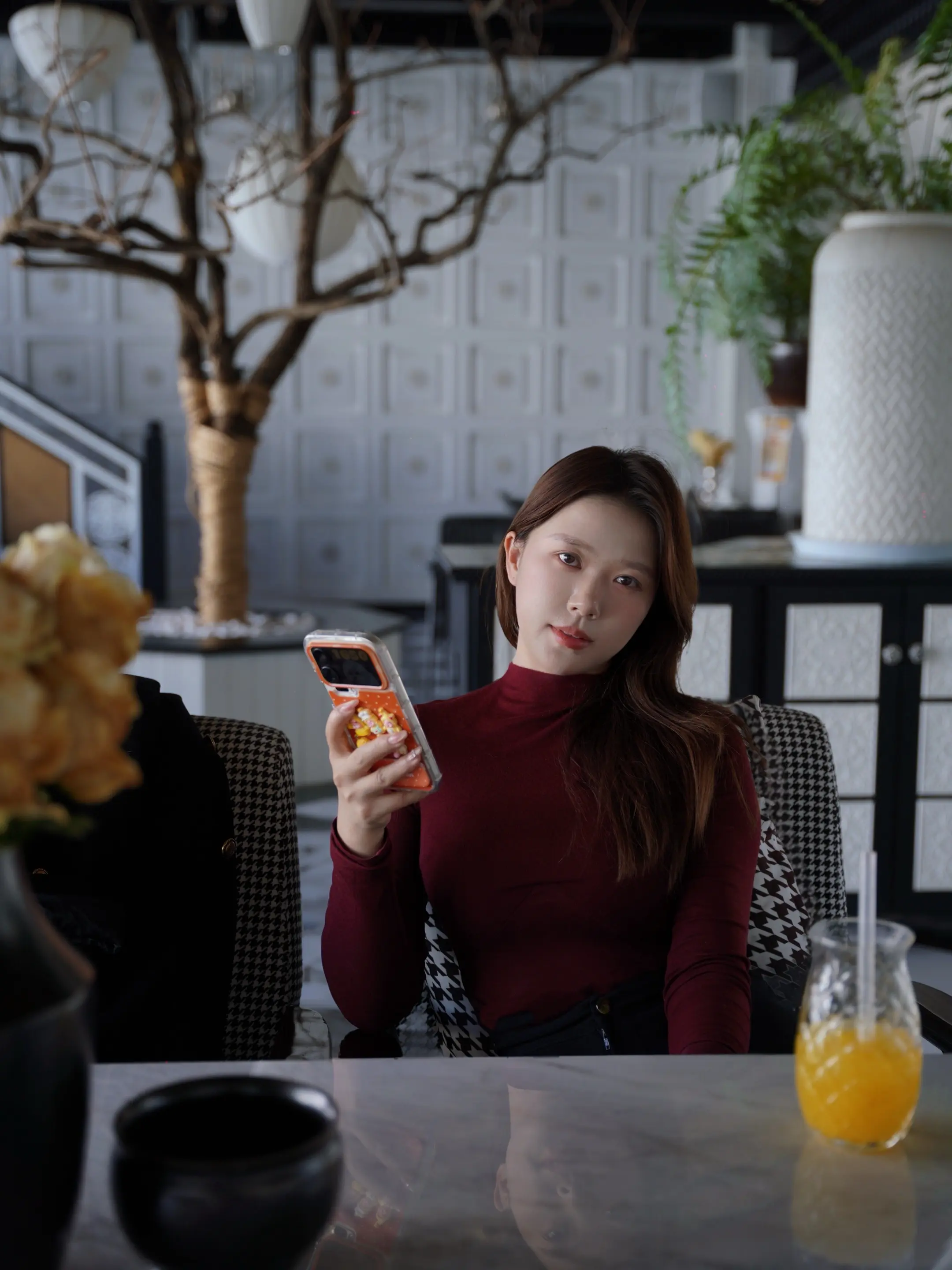 我的眼神泛滥着爱情 能令天知道～他知道 应知道 都知道，只有你不知道～